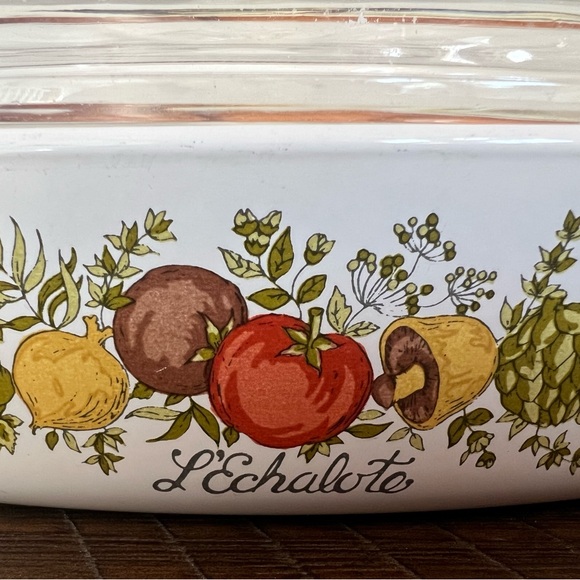 Vintage Corning Ware Casserole L'Echalote A-8-B Spice of Life 8"X8"X1-3/4" W/Lid - Picture 4 of 7